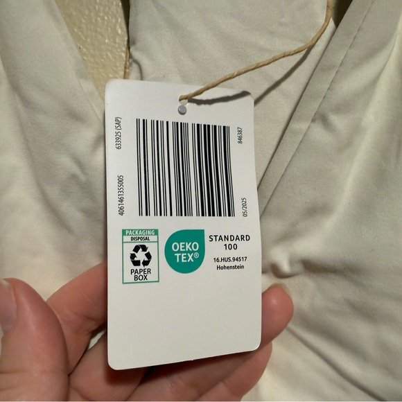 New Crane Ladies longline sports bra size Large - Picture 4 of 9